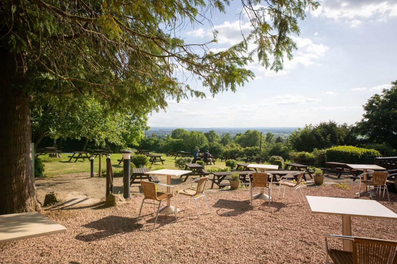 Rising Sun Pub, Restaurant And Lacock