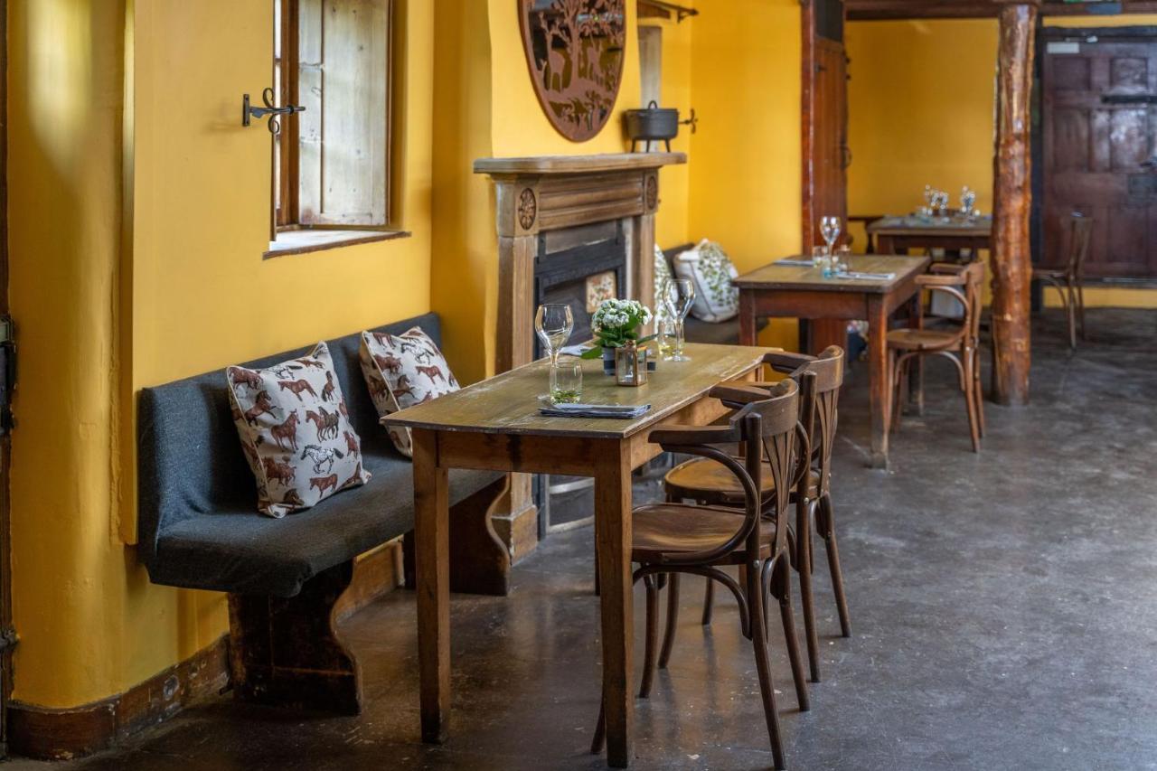 Rising Sun Pub, Restaurant And Lacock